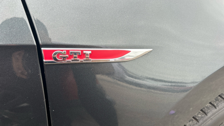 Volkswagen Golf 2.0 TSI GTI 5dr [Nav] Petrol Hatchback